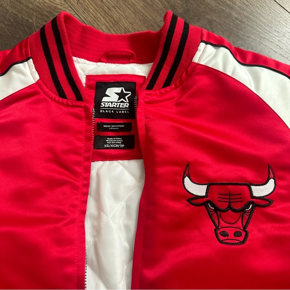 Chicago Bulls Bomber Starter Jacket - Picture 3 of 7